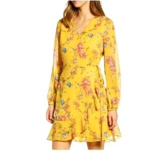 Nordstrom All In Favor Yellow Floral Wrap Dress Size‎ Large
